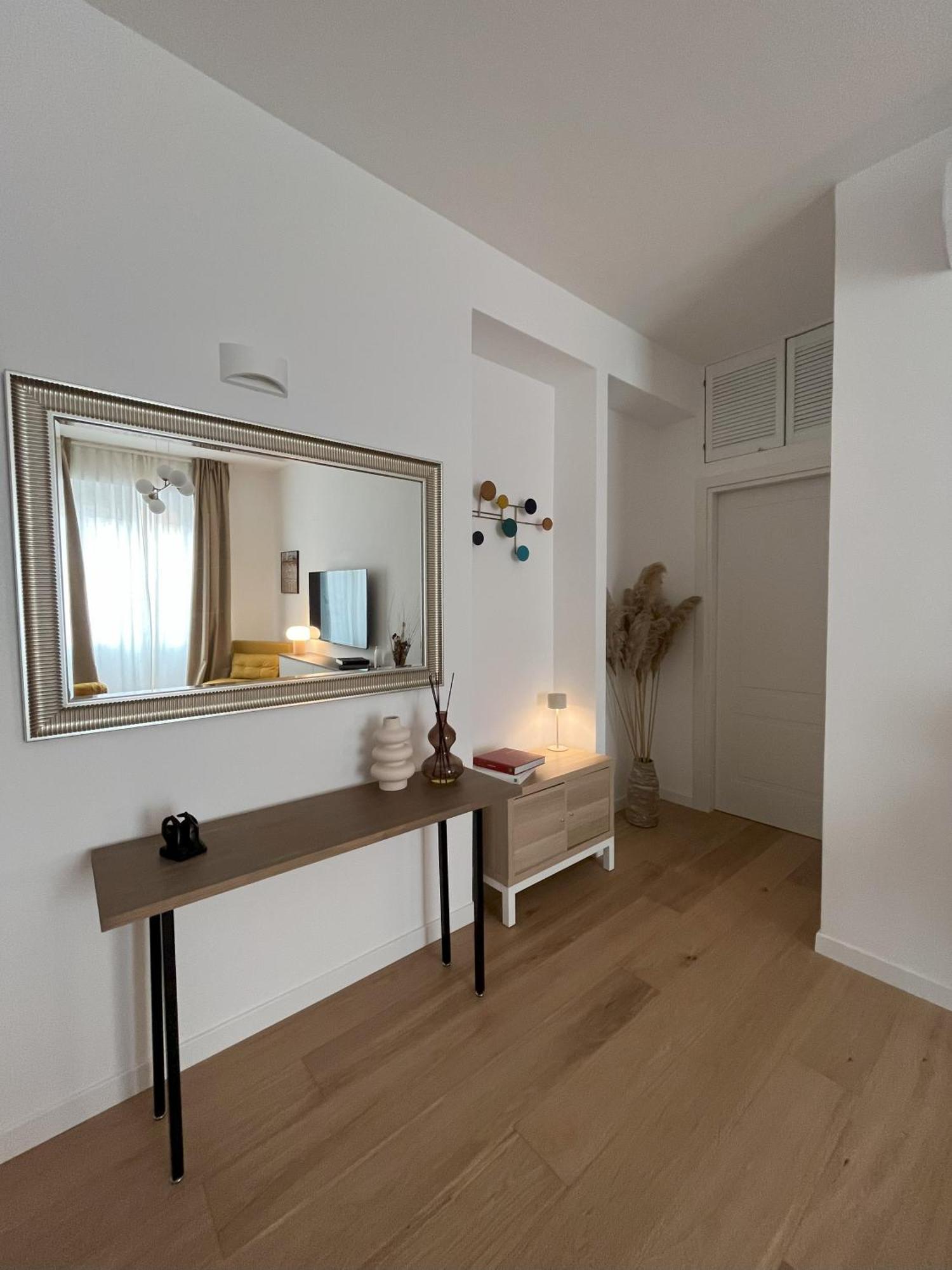Saint Paul Gateway Apartment Rom